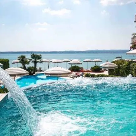 Continental Wellness & 4* 시르미오네