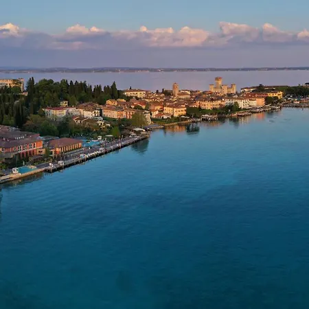 Continental Wellness & Otel 4*
