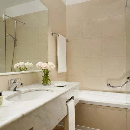 Otel Continental Wellness & Sirmione